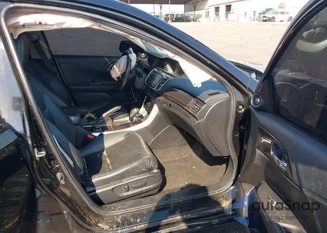 2016 Honda Accord Touring из США, поврежденный, VIN 1HGCR3F95GA032233